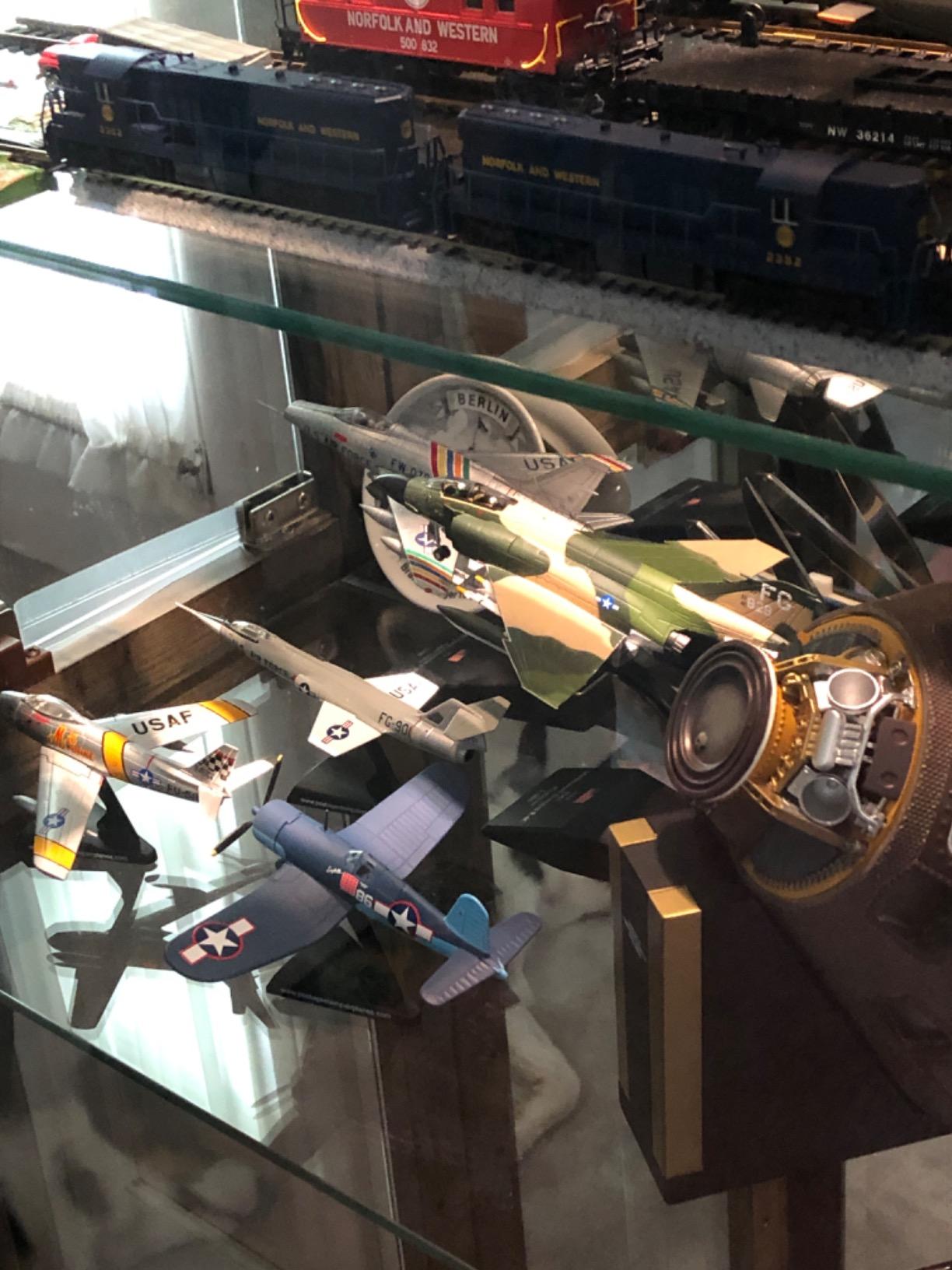 Postage Stamp F/A-18C Hornet Blue Angels - 1/150 Scale Die-Cast Metal Jet Model with Display Stand - Officially Licensed US Navy Collectible Aircraft for Adults Ages 14+ customer photo 1