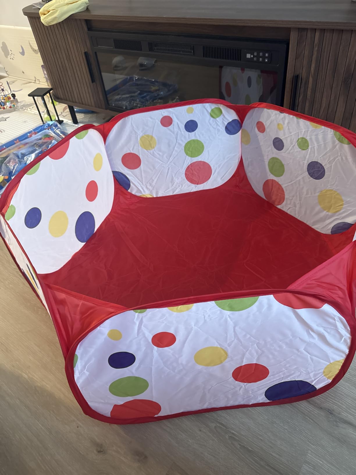 EocuSun Kids Ball Pit Large Pop Up Toddler Ball Pits Tent for Toddlers Girls Boys for Indoor Outdoor Baby Playpen w/Zipper Storage Bag, Balls Not Included (ARed) customer photo 1