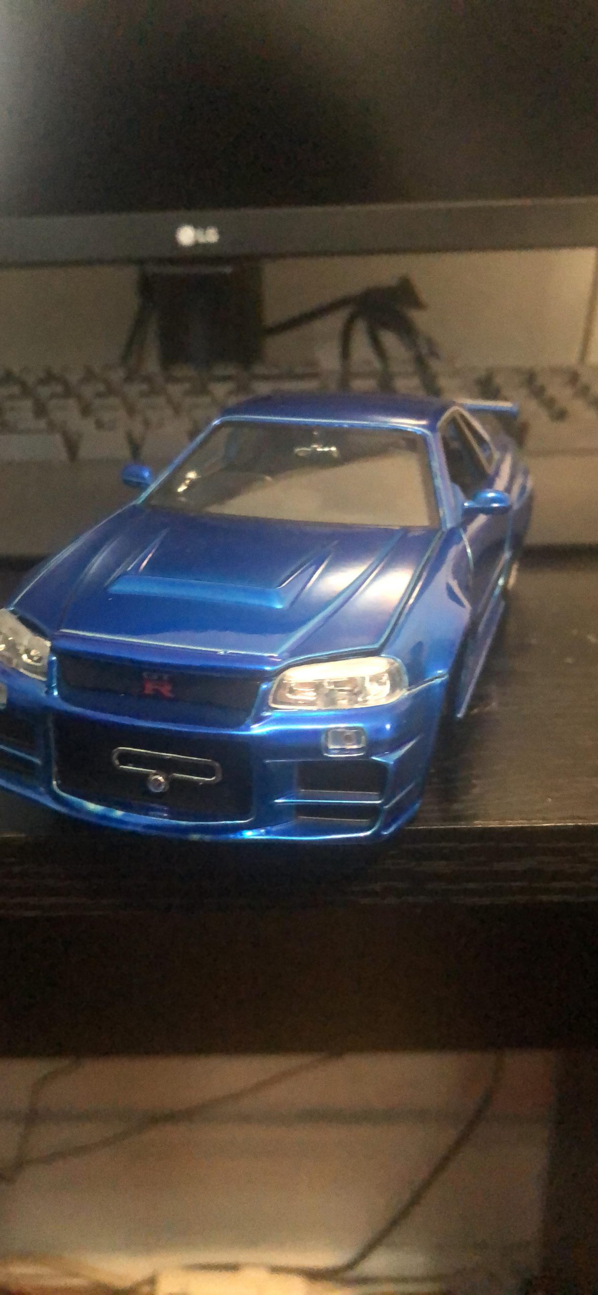 Jada Toys Fast & Furious 1:24 Brian's 2002 Nissan Skyline GT-R R34 a Die-cast Car, Toys for Kids and Adults, Blue (97173) customer photo 1