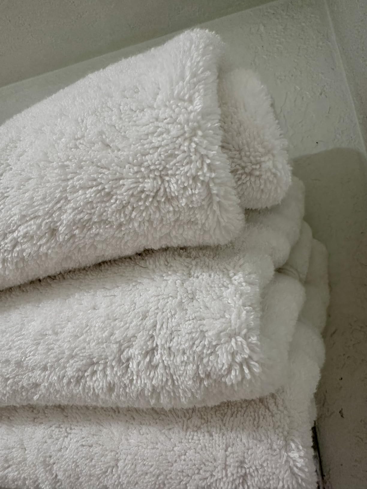 MAURA White Extra Large Turkish Cotton Luxury Bath Towels Set of 4. Ultra-Soft, Thick & Plush Towels for Bathroom - Pure White customer photo 1