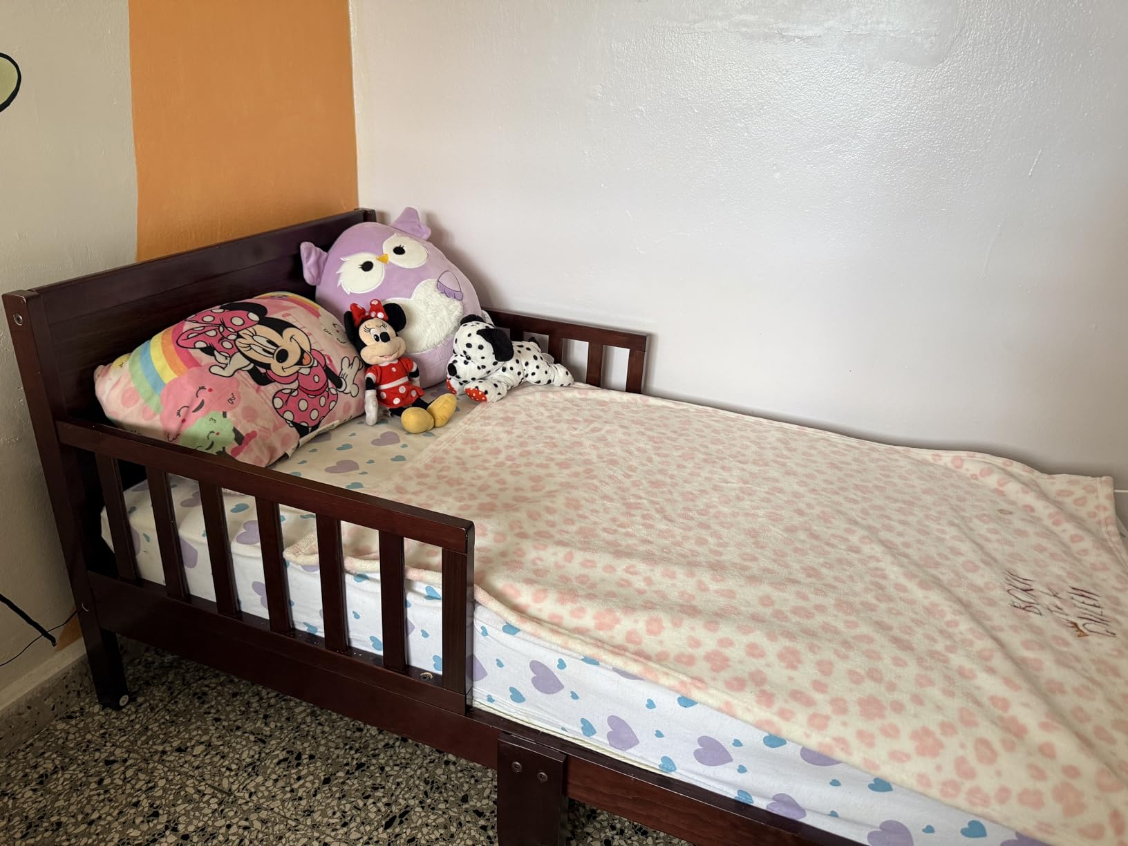 Dream On Me Brookside Wooden Toddler Bed in Black, Greenguard Gold & BSA Certified, Low-to-Floor Design customer photo 1
