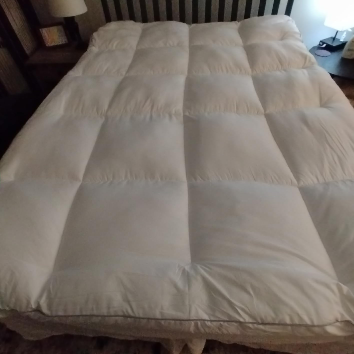 QUEEN ROSE Mattress Topper Queen, Extra Soft Pillow Top Mattress Topper Queen for Firm Bed, Thick Baffle Box Cooling Cloud-Like Down Alternative Filled, Back Pain Relief, White customer photo 1