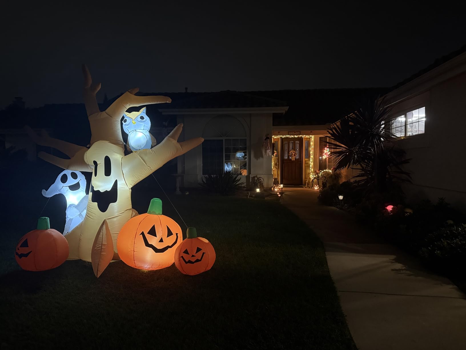 HomCom 7.5' Tall Outdoor Lighted Inflatable Halloween Blow Decoration - Haunted Tree for Holiday Party Garden Lawn Yard with Owl/Ghost/Pumpkins customer photo 2