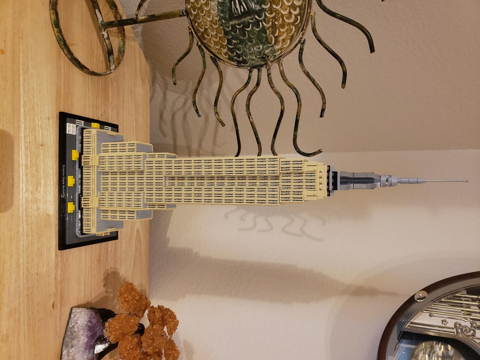 Architecture Empire State Building 21046 New York City Skyline Architecture Model Kit for Adults and Kids, Build It Yourself Model Skyscraper (1767 Pieces) customer photo 2