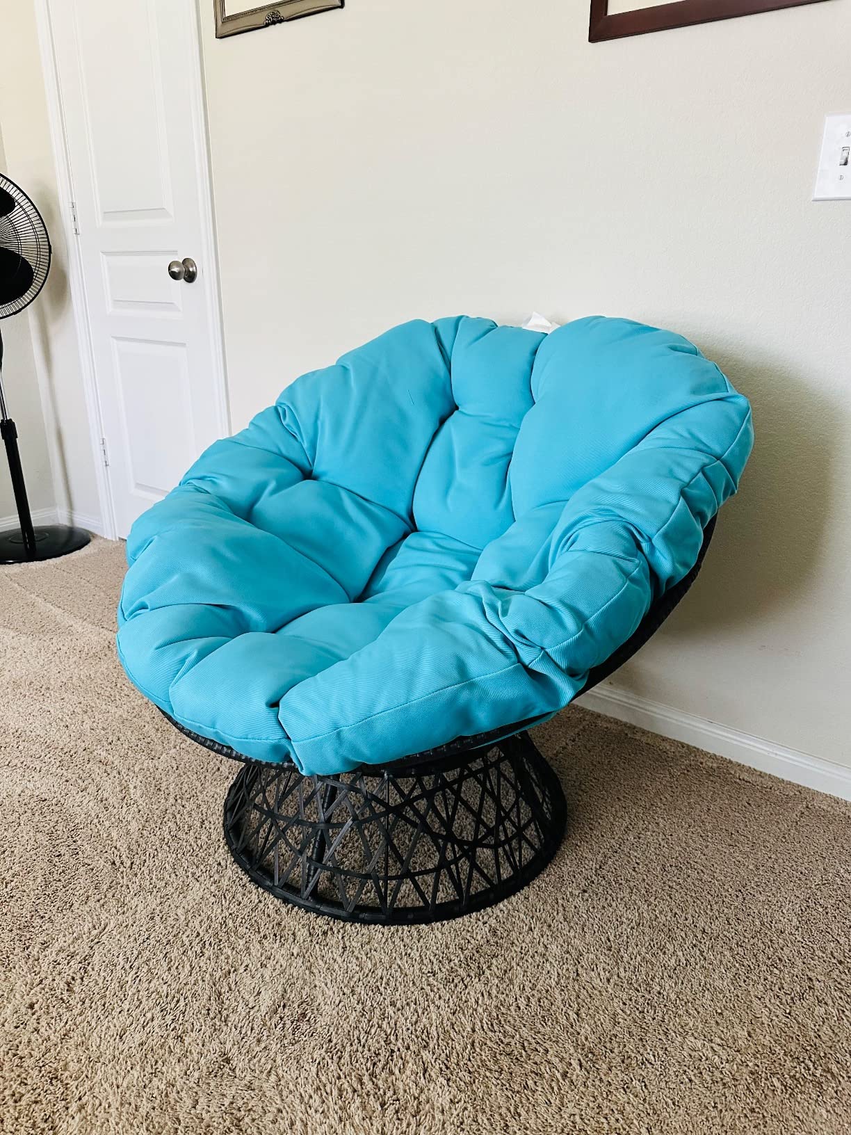 OSP Home Furnishings Wicker Papasan Chair with 360-Degree Swivel, Grey Frame with Green Cushion customer photo 2