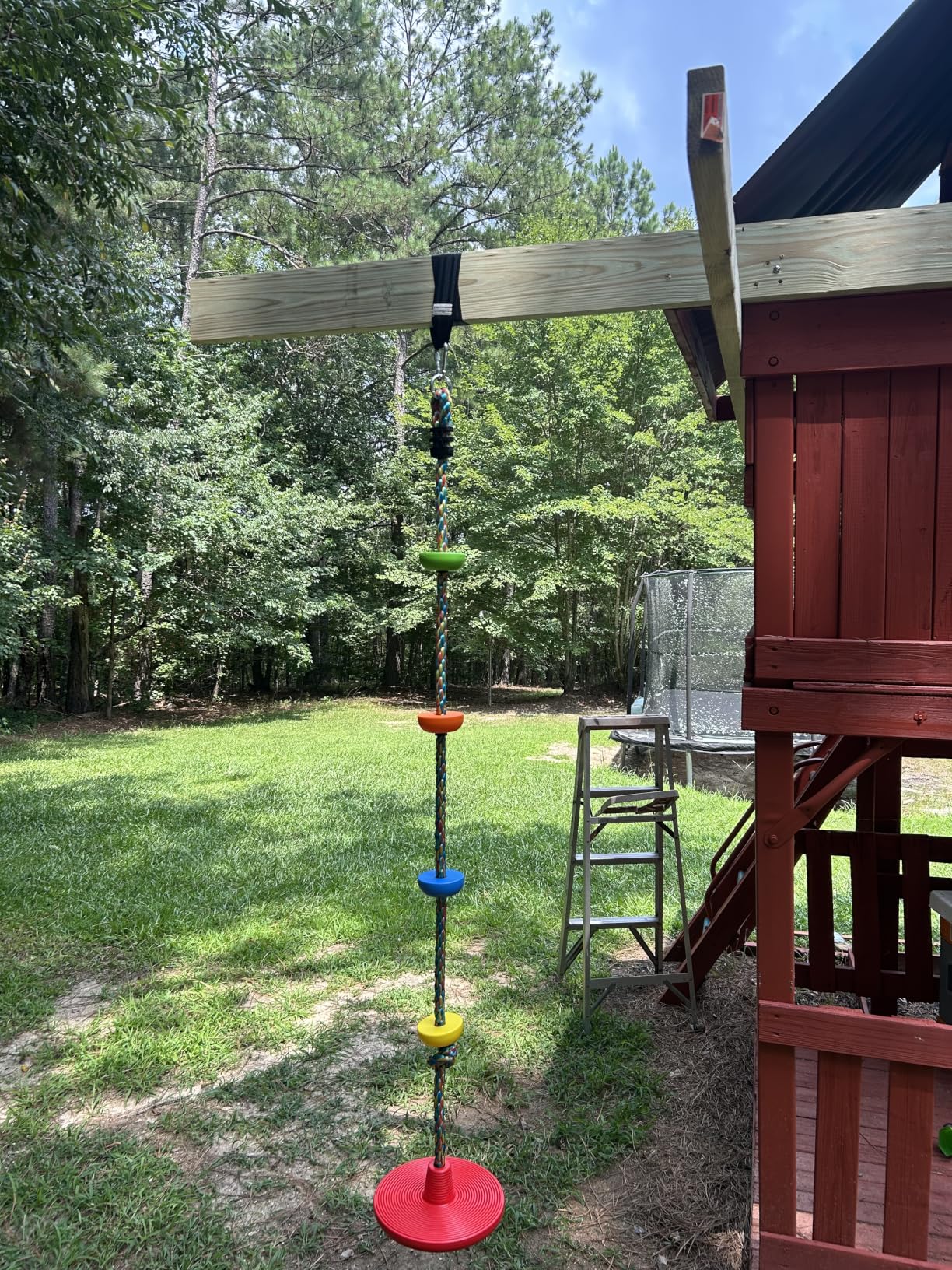 Jungle Gym Kingdom Tree Swing for Kids - Single Disc Seat and Rainbow Climbing Rope Set w/Carabiner and 4 Foot Strap - Treehouse and Outdoor Playground Accessories - Red customer photo 2