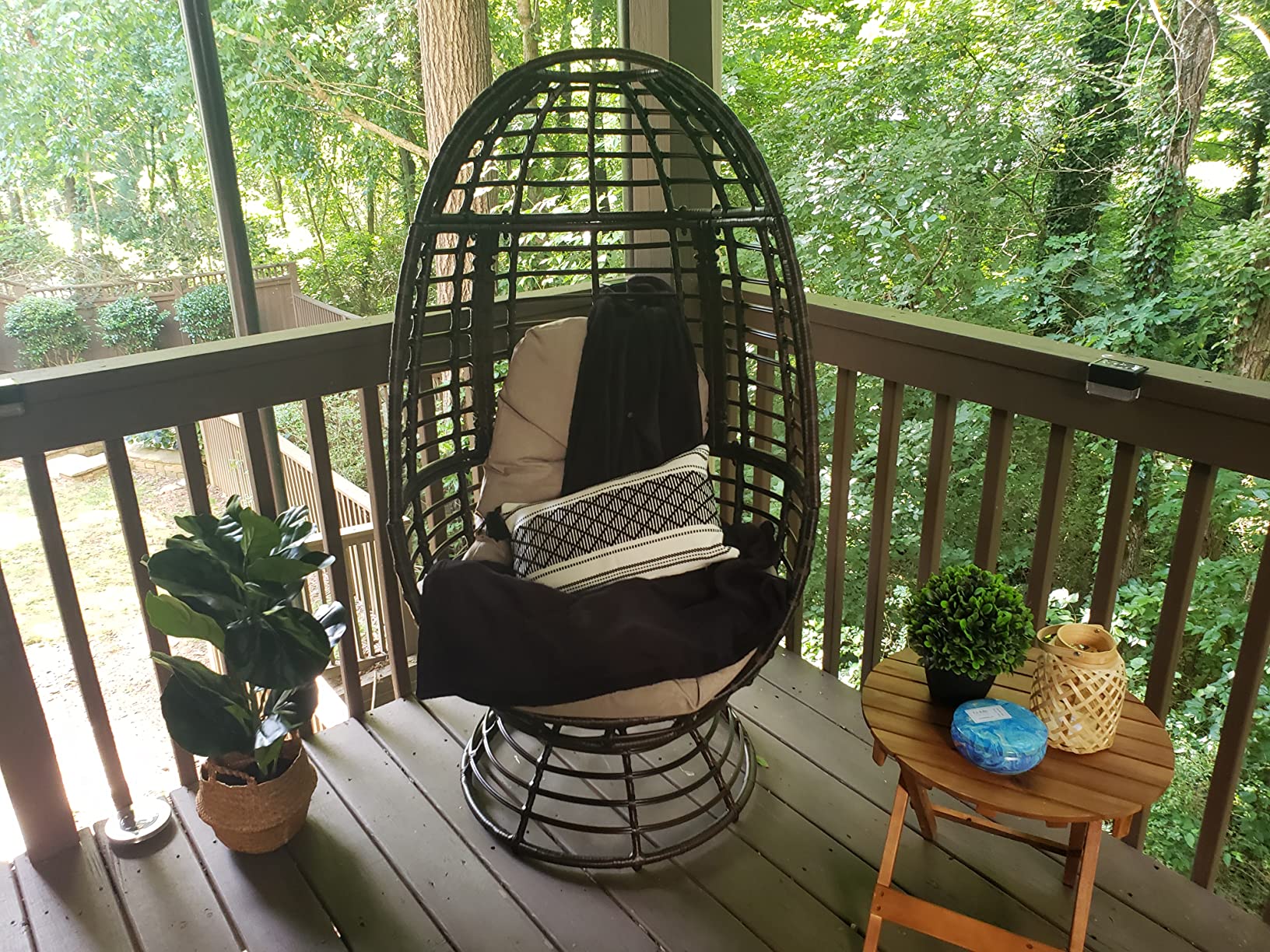 Christopher Knight Home Frances Outdoor Wicker Swivel Egg Chair with Cushion, Dark Brown, Beige customer photo 1