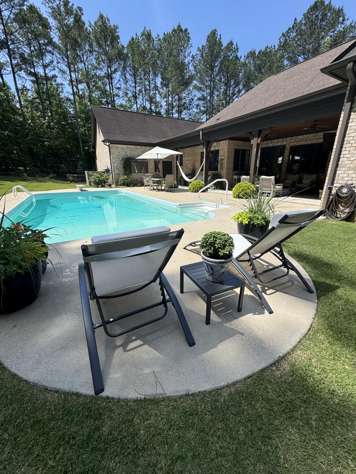 PURPLE LEAF Pool Lounge Chaise Set of 3 Outdoor Lounger Chair, Navy Blue | 2 Chaise + 1 Table, Aluminum Frame, Adjustable Headrest & 5 Recline Angles, Stackable, UV Textilene Fabric, S-Curve Backrest customer photo 1