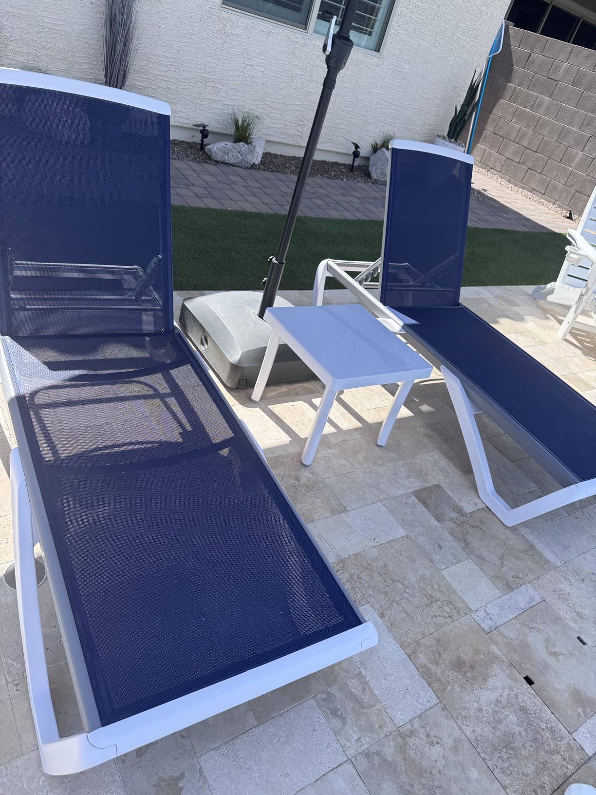 Kozyard Outdoor Chaise Lounge Chair, Fully Flat Adjustable Patio Lounger | Aluminum Frame & Resin Legs, Textilene Fabric for Poolside, Backyard & Beach, Beige customer photo 2