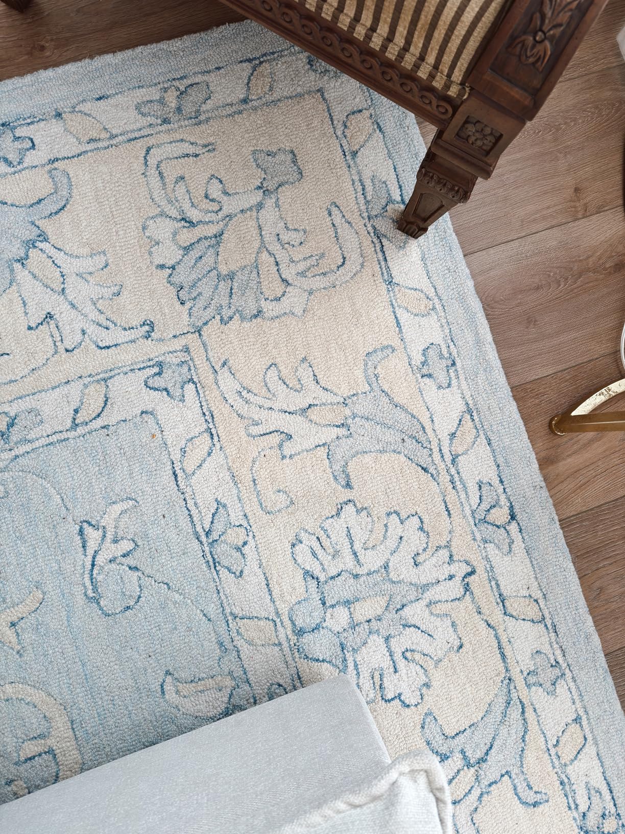 SAFAVIEH Micro-Loop Collection 6' x 9' Blue/Beige MLP535M Handmade Premium Wool Living Room Dining Bedroom Area Rug customer photo 2