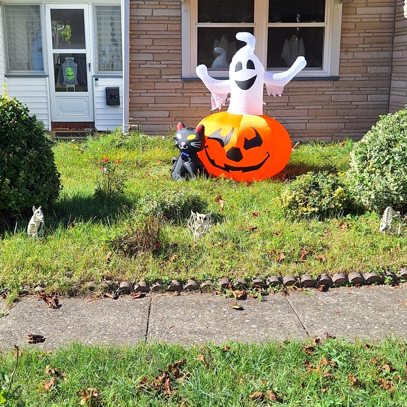 HOPOCO 5 FT Halloween Inflatables Outdoor Ghost Pumpkin Black Cat Decor | Halloween Blow Up Yard Decorations with Build-in LED Lights, Halloween Outdoor Decorations for Yard Garden Lawn or Party customer photo 1