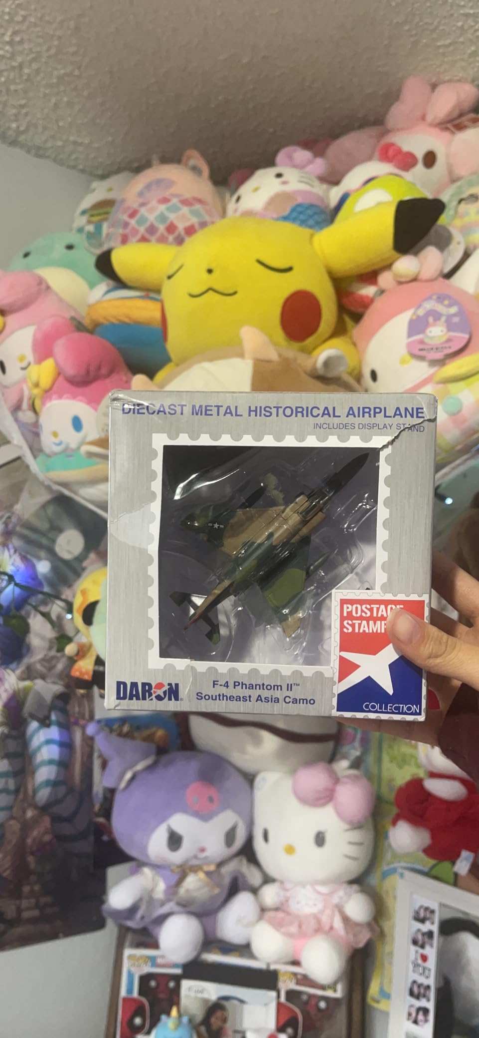 Daron F-4 Phantom II Southeast Asia Camo Die-Cast Model - 1:155 Scale Supersonic Fighter-Bomber Replica with Display Stand, Highly Detailed, 4.9