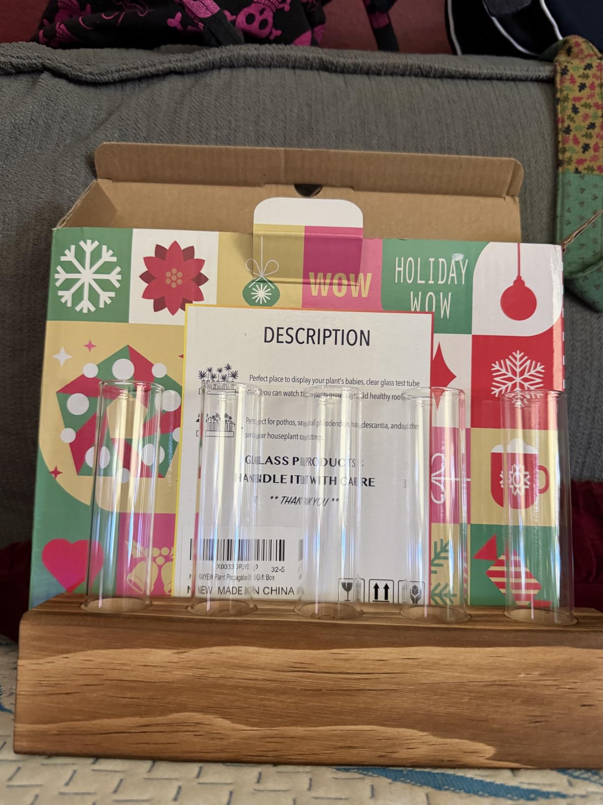 KAXYEW Plant Propagation Station, Plants Propagation Tubes, Gifts for Plant Lovers, Plants Cutting Holder Test Tube Vase Office Desk Garden Decor Gift for Her Mom Women Hydroponic Vase New Gift Box customer photo 1