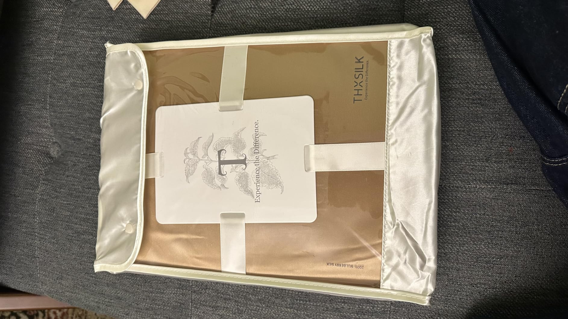 THXSILK Silk Sheet Set 4Pcs, 6A+ Top Grade 100% Natural Mulberry Silk Bed Sheets, Luxury Bedding Sets Ultra Soft Durable Safe Material, 1 Fitted Sheet, 1 Flat Sheet and 2 Pillow Shams (King, Grey) customer photo 1