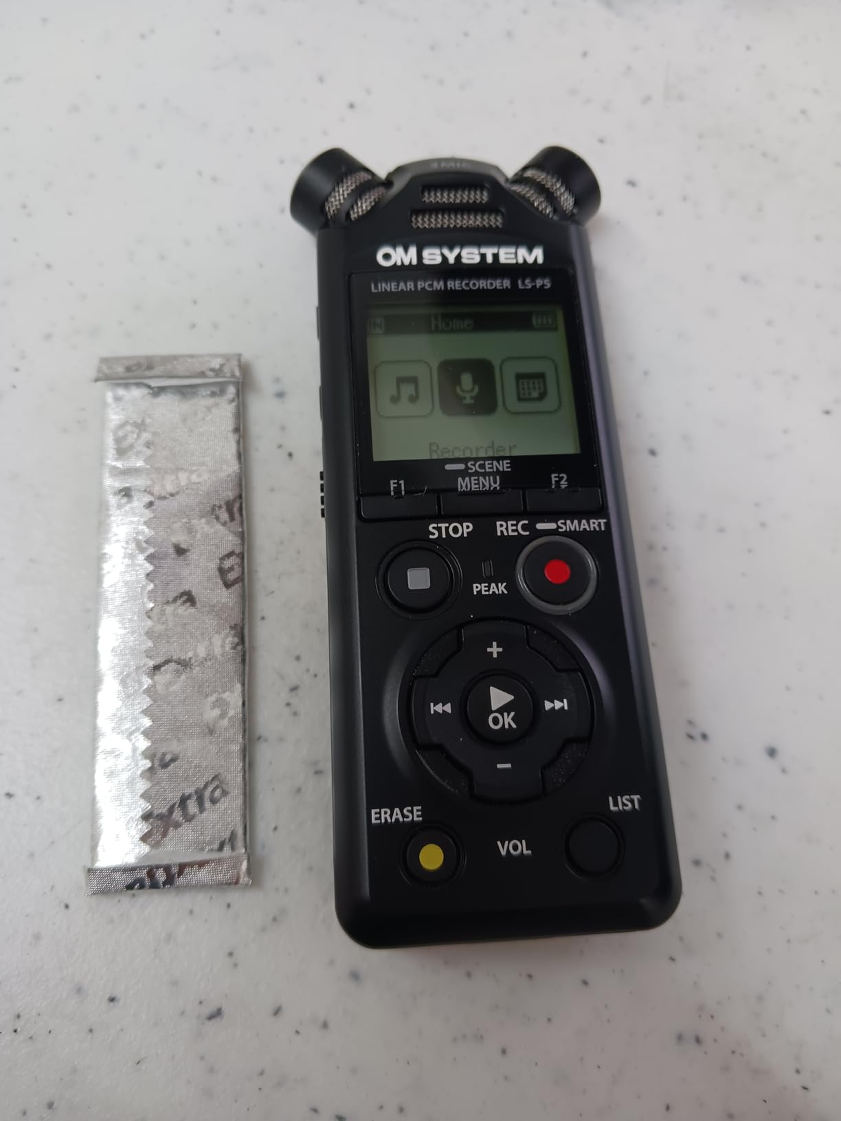 OM SYSTEM Olympus LS-P5 PCM Recorder with tresmic 3-Microphone, Bluetooth, Composite USB Microphone Mode, High Resolution Sound customer photo 1
