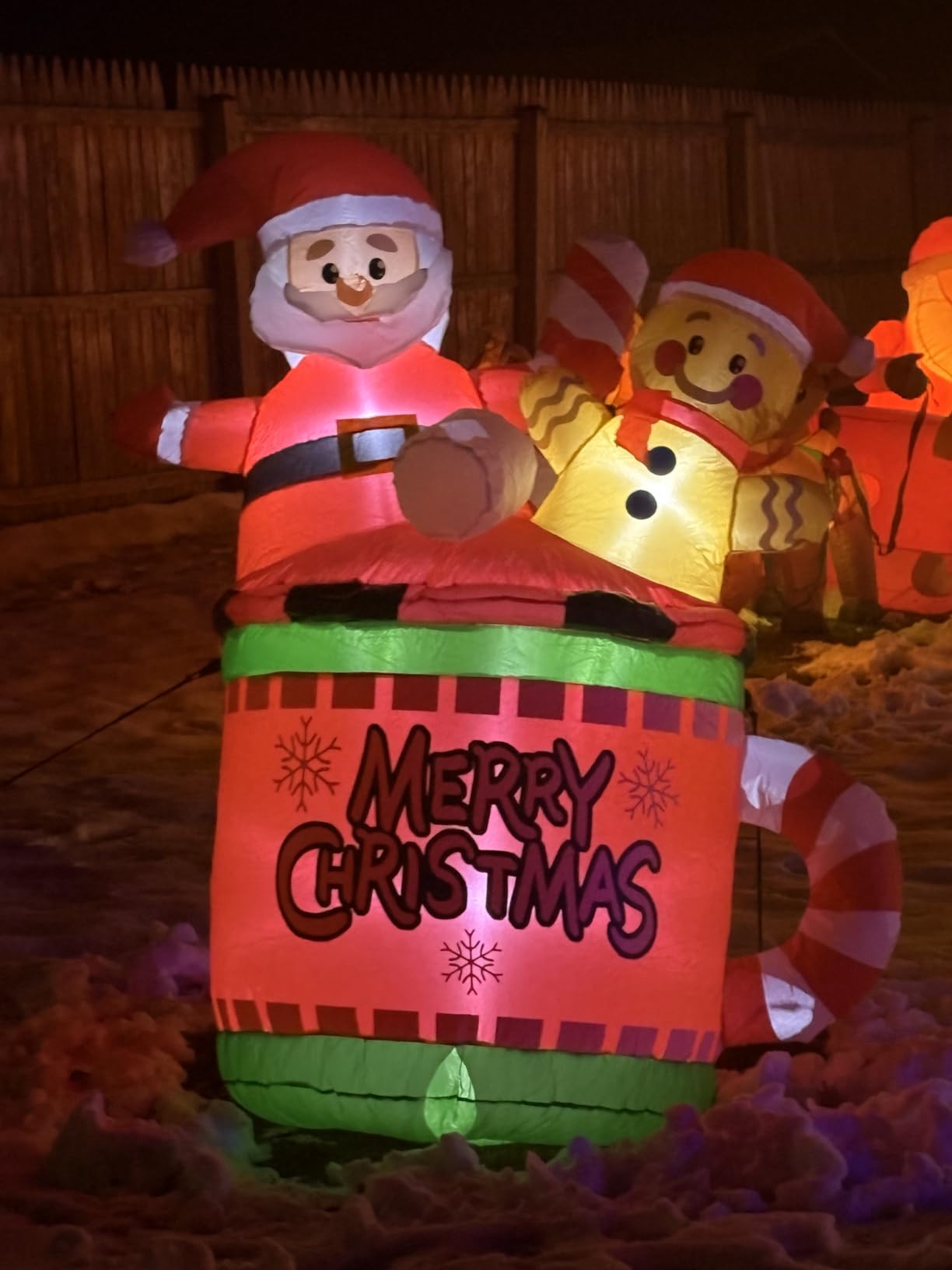 ZPISF 6 FT Christmas Inflatables Outdoor Decorations, Cute Christmas Blow Up Yard Decorations Gingerbread Man in Hot Cocoa Mug Scene for Garden Lawn Xmas Decor customer photo 2