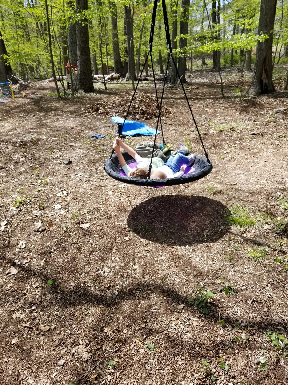 SUPER DEAL 40 Inch Tree Swing, Outdoor Kids Flying Saucer Swing, 800lbs Weight Capacity Waterproof Textilene Fabric Durable Steel Frame with Adjustable Hanging Ropes for Playground, Backyard customer photo 2