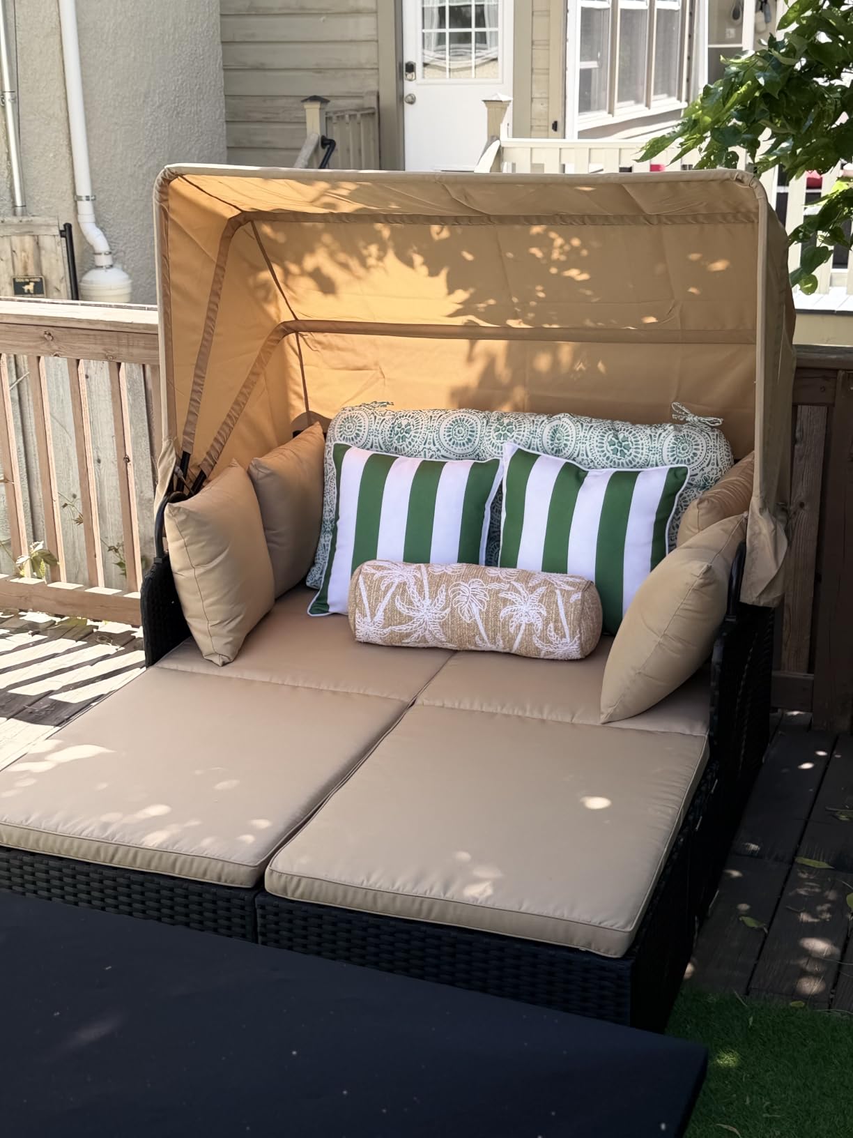 Tangkula Patio Rattan Daybed with Retractable Canopy, Outdoor Wicker Sunbed Lounger with 2 Foldable Side Tables, Thick Seat & Back Cushions, Double Daybed for Garden, Backyard, Porch (Off White) customer photo 1