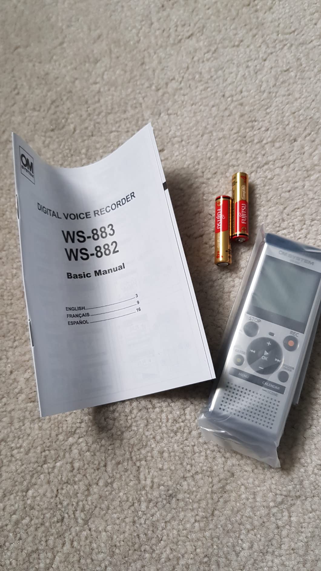 OM SYSTEM Olympus WS-882 Digital Voice Recorder, with Linear PCM/MP3 Recording Formats, USB Direct, 4gb Playback Speed and Volume Adjust, File Index, Erase Selected Files | 4GB Built-in, True Stereo Mics, Pcm and MP3 Recording, Built-in USB, Microsd Up to 32GB, 0.5-2x Playback customer photo 2