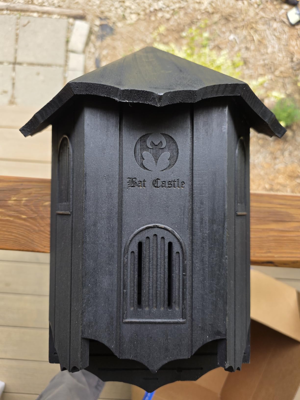 VIREESR Bat Houses for Outdoors, Castle 3-Chamber Bat Box, 100-Capacity, Cedar Wooden, Brown customer photo 2