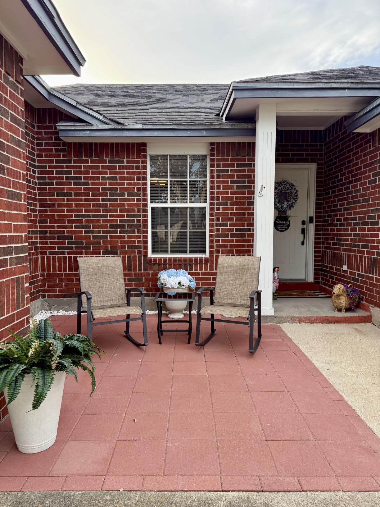 Vongrasig 3 Piece Outdoor Rocking Bistro Set, Textilene Fabric Small Patio Furniture Set, Front Porch Rocker Chairs Conversation Set with Glass Table for Lawn, Garden, Balcony, Poolside (Light Gray) customer photo 1