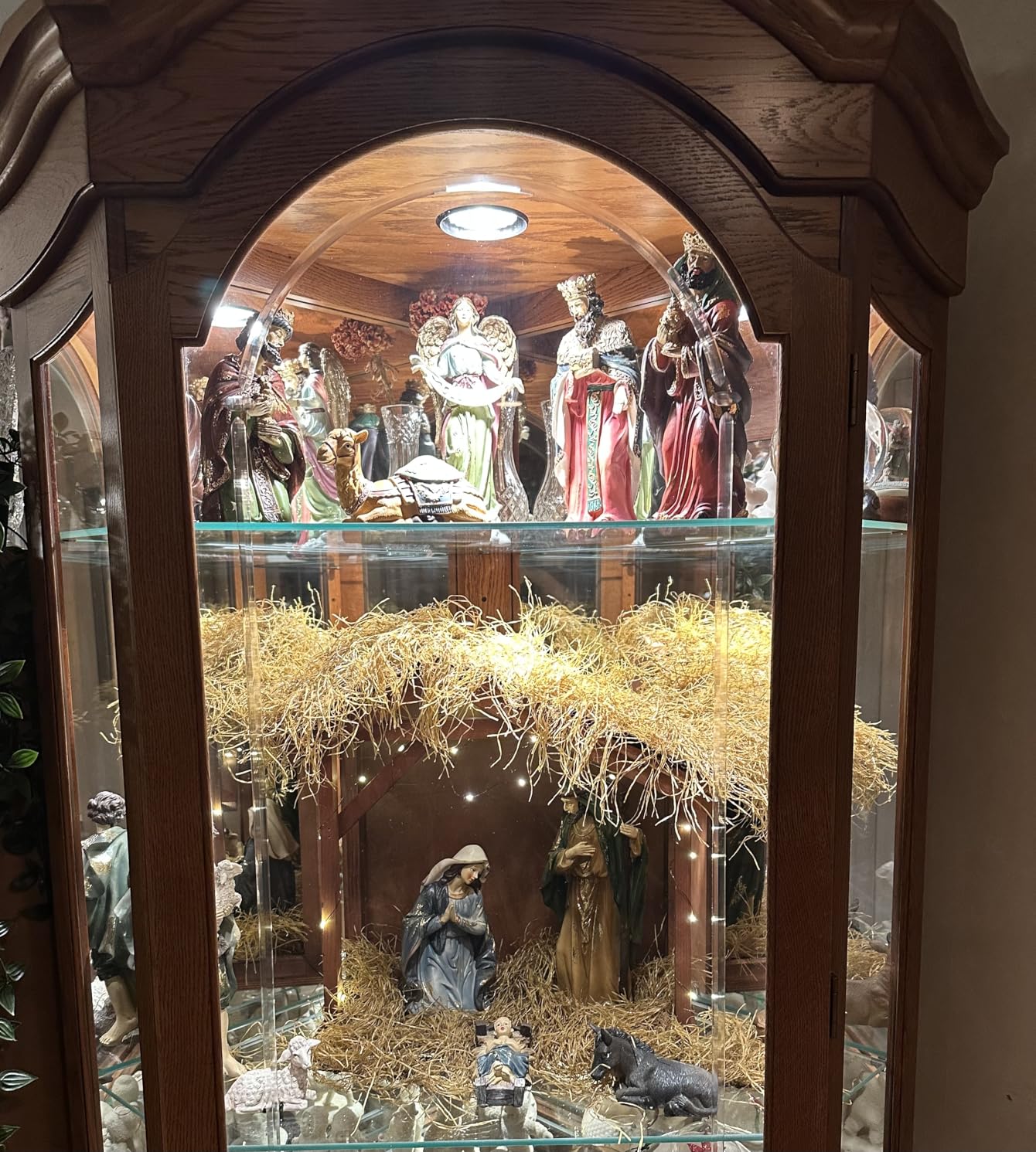 Glitzhome 15.5 Inch Oversized Nativity Sets for Christmas Decor Set of 12 Nativity Scene Collectible Figurine Sets for Tabletop Decor Xmas Resin Ivory Nativity Figurines Set Animals Figurines customer photo 2