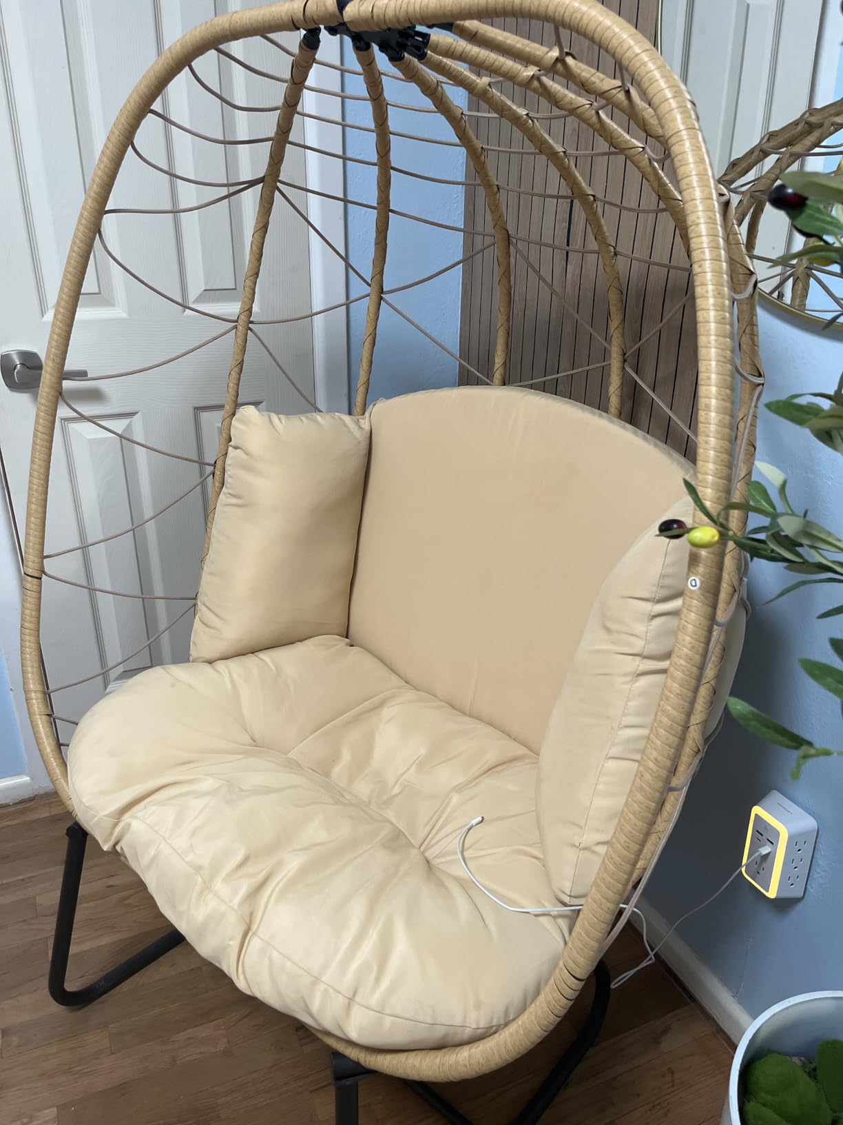 YITAHOME Egg Chair with Stand, Outdoor Egg Chair w/Premium PE Rattan Beige | 330lbs Egg Chair w/Weatherproof Rattan Weave & Strong Iron Frame, Patio Egg Chair w/Plush Cushion for Comfort, Easy Assembly customer photo 2