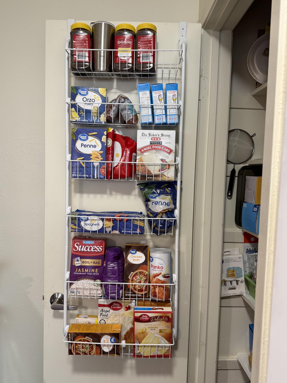 Delamu Over the Door Pantry Organizer, 6-Tier Pantry Organizers and Storage, Metal Cabinet Door Organizer, Hanging Spice Rack Shelves for Home & Kitchen, D5 x W18 x H50 inch, White customer photo 1