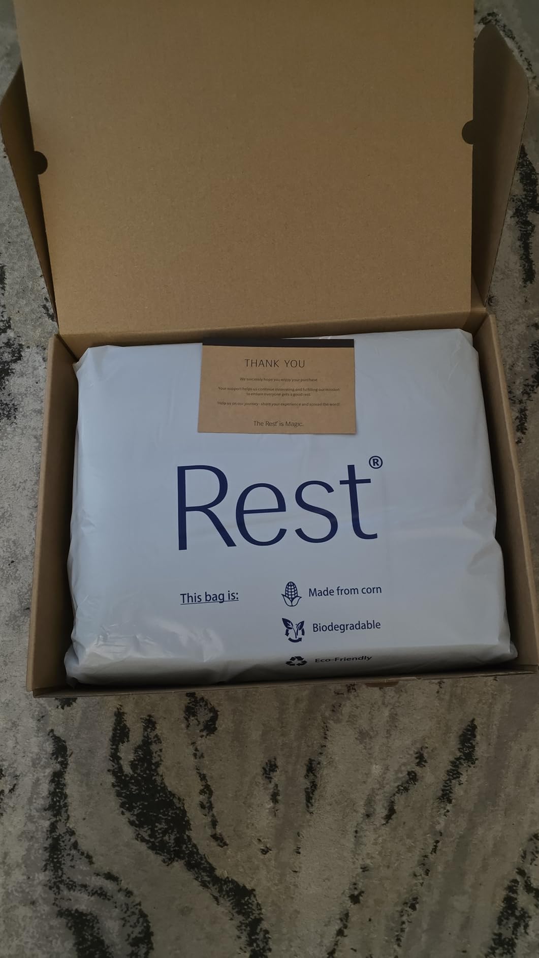 REST Evercool Cooling Comforter, Full/Queen, Blanket for Hot Sleepers, All Season Bedding to Keep Cool for Night Sweats, Breathable Lightweight Blanket, 90x90 Inches, Midnight Blue customer photo 1