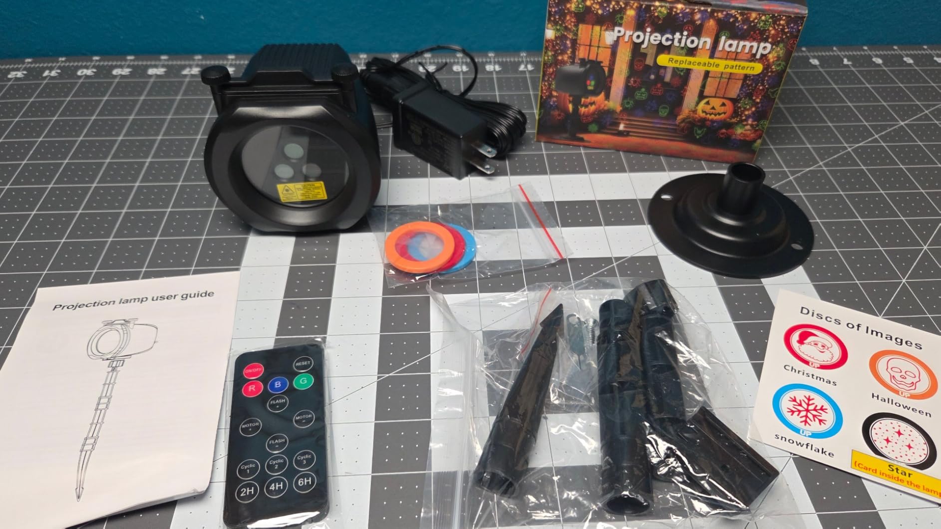 Outdoor Laser Projector Lights, RGB Firefly Light Show for Backyard Parties & Gatherings, IP65 Waterproof, 270° Adjustable, 10 Color Modes + 3 Changeable Holiday Cards(Halloween/Snowflake/Christmas) customer photo 1
