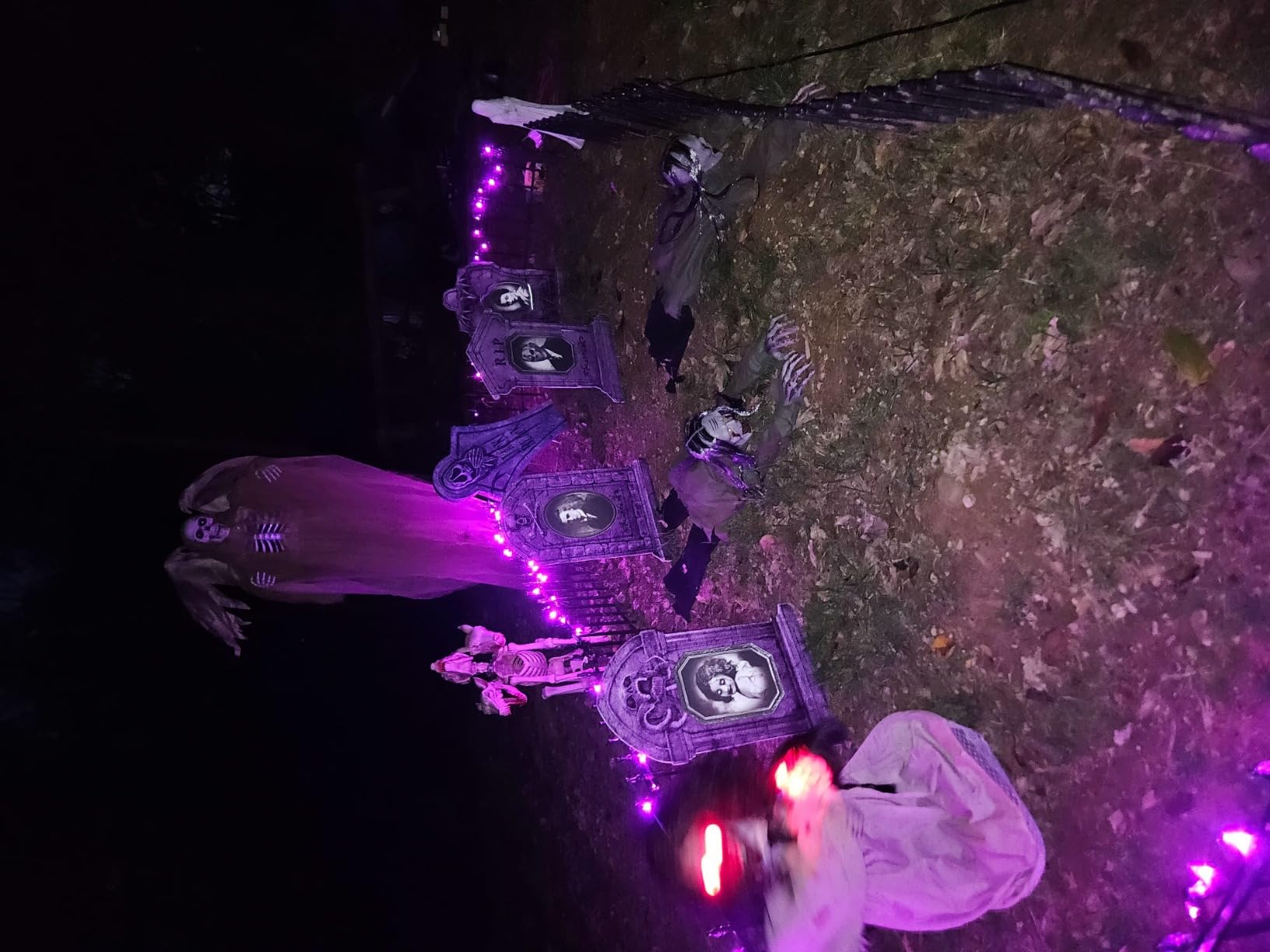 Halloween Animatronics Creepy Sitting Skeleton & Doll Animated Decorations with Sound & Sensor Activated, Sound, Light Up Eyes, Scary Move, Haunted House Holiday Decor Horror Prop for Indoor, Outdoor customer photo 1