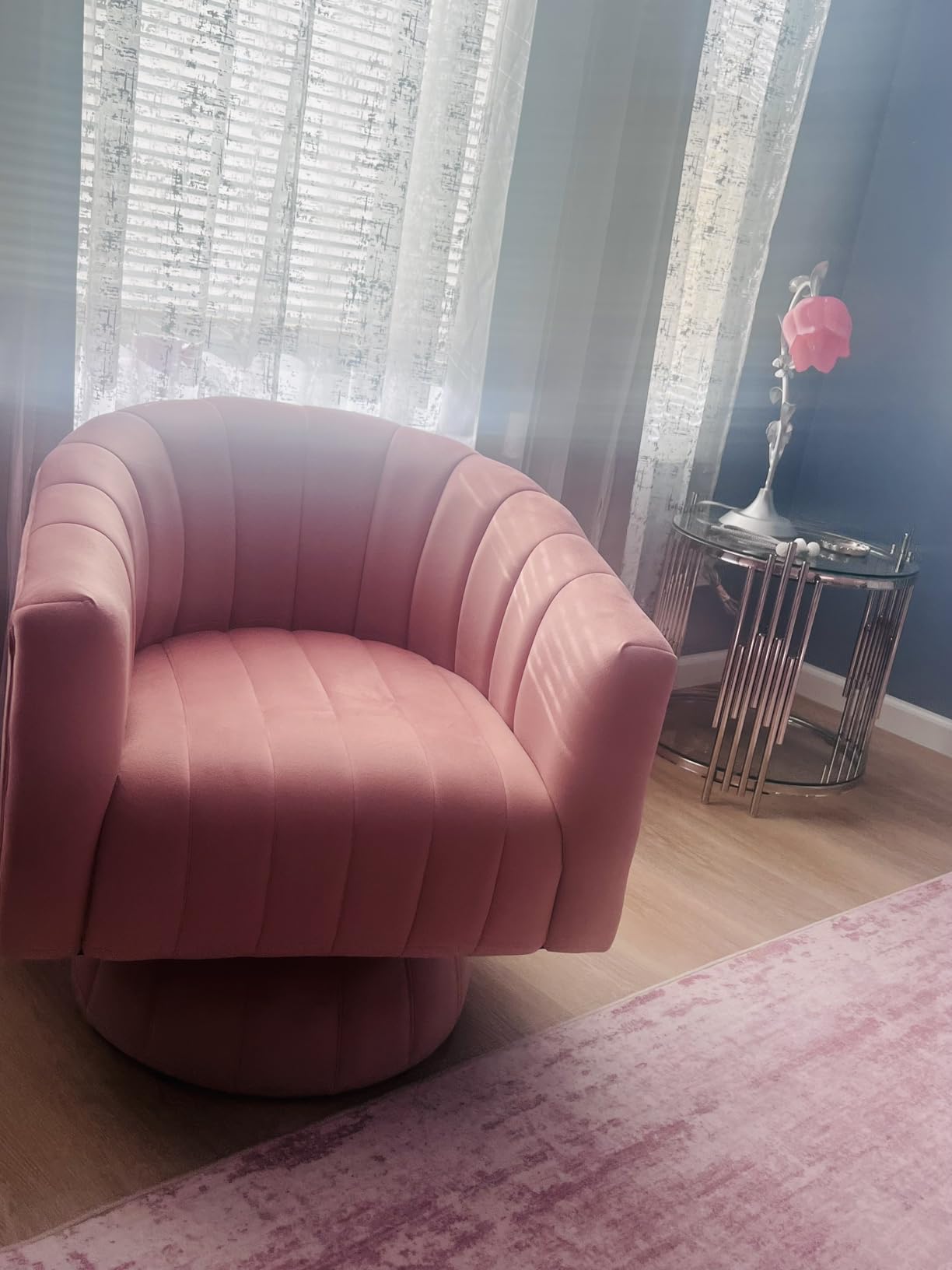 Swivel Accent Chair, Modern 360 Degree Swivel Barrel Chair, Beige | Mid Century Overstuffed Tufted Velvet Chair with Armrest, Comfy Round Armchair, Ideal for Living Room, Bedroom, Reading Room customer photo 1