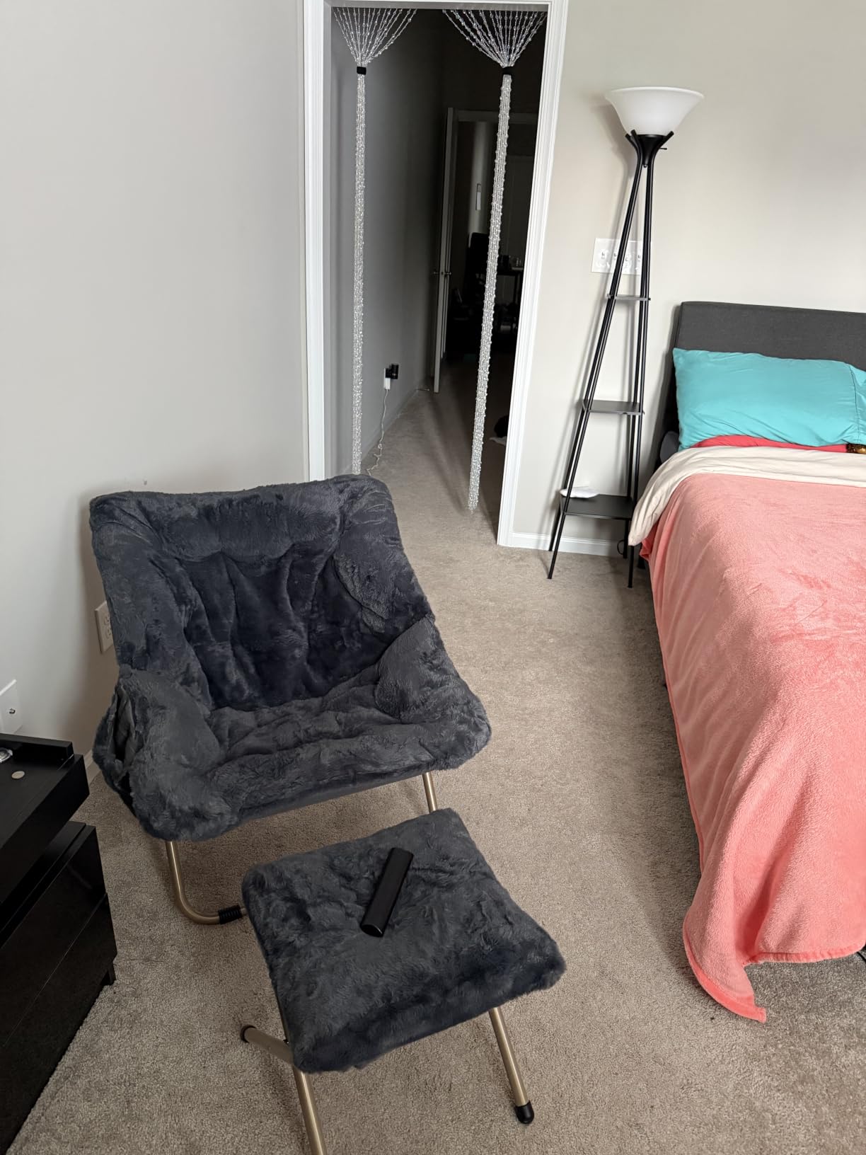 Kasunpul Comfy Saucer Chair, Foldable Living Room Chairs, Soft Faux Fur Lounge Chair for Bedroom, Reading Chairs for Adults, Teens, X-Large (Grey) customer photo 2
