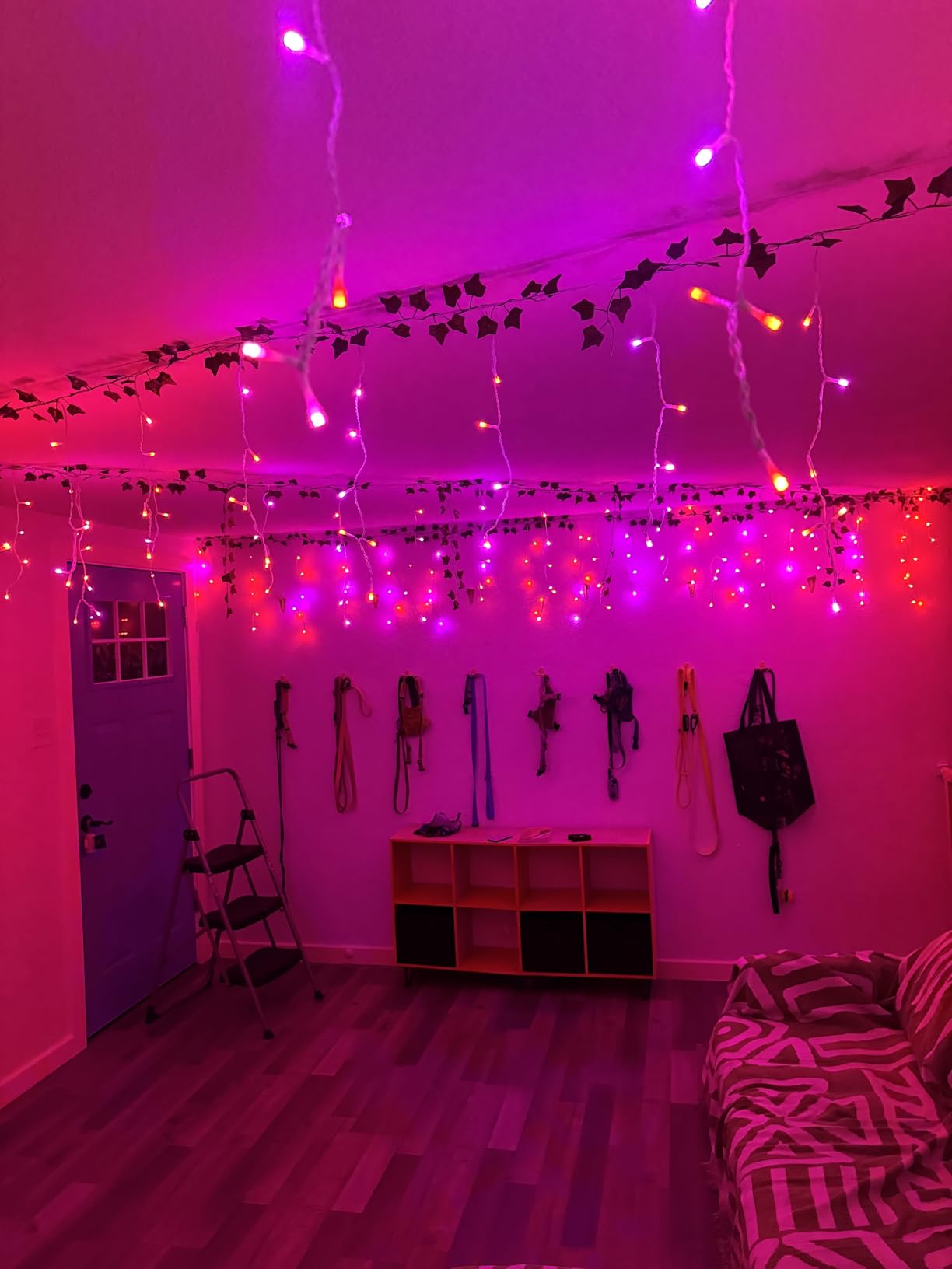Pooqla 35 Colors Icicle Lights for Outside, 39FT Icicle Christmas Lights | Outdoor Roof Christmas Lights with Remote, Color Changing LED Hanging String Lights for Roof Window Halloween Decorations customer photo 2