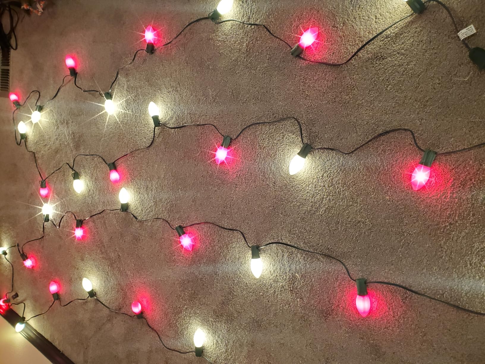 Vintage C9 LED Christmas Lights Outdoor, 100 Feet C9 String Lights with 100 Shatterproof C9 Bulbs, Waterproof Connectable Commercial Christmas Tree Lights for Outside Roofline Patio Decor, Multicolor customer photo 2