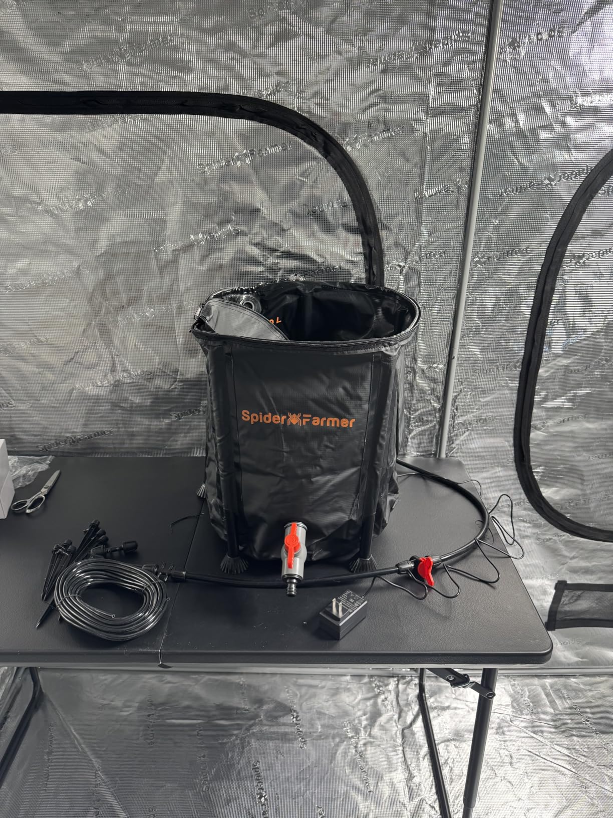 Spider Farmer Auto Drip Irrigation System Kits with 13-Gallon Bucket, 25W Water Pump, Low Water Level Sensor, Complete Indoor Automatic Watering System customer photo 1