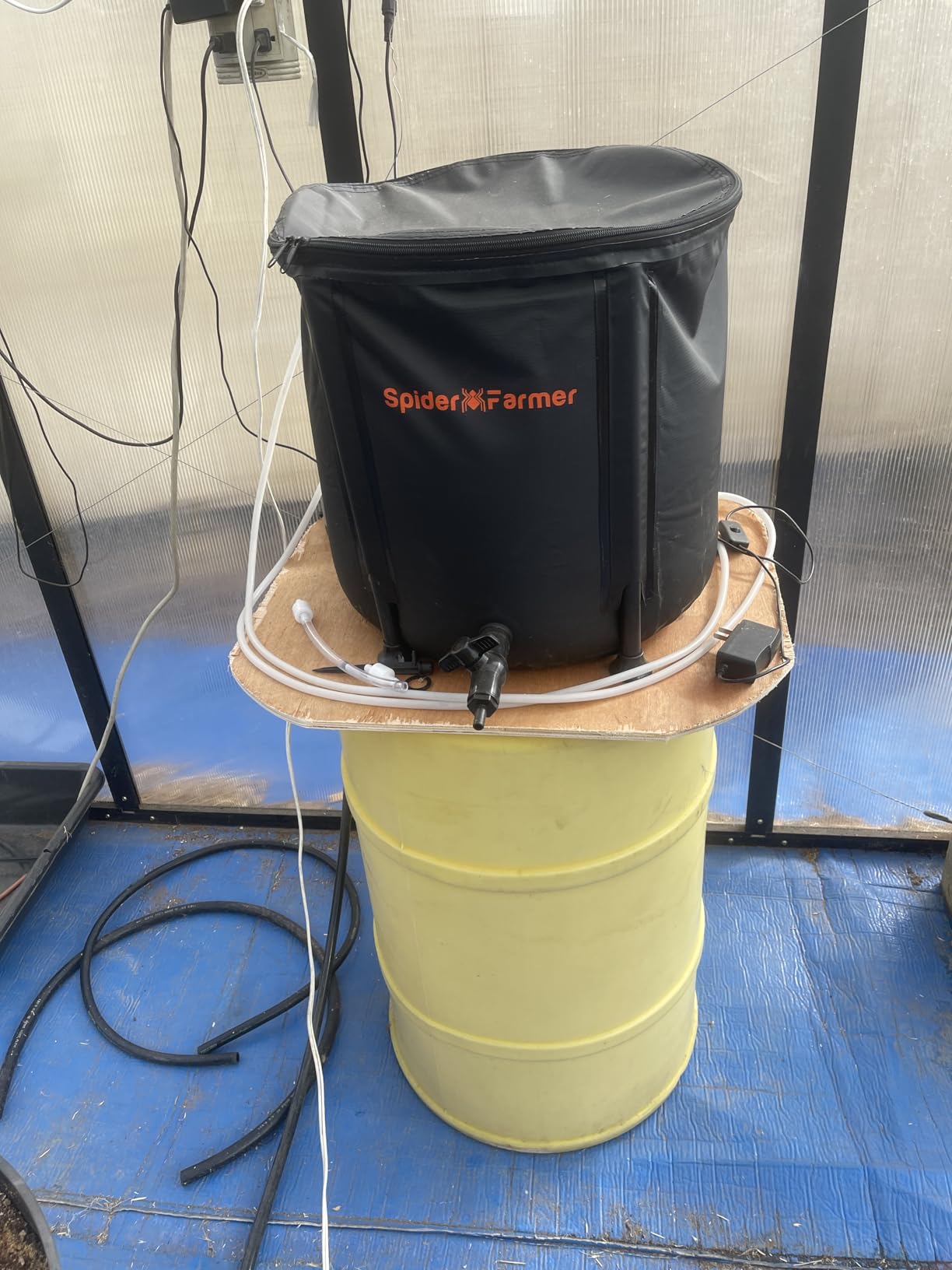 Spider Farmer Auto Drip Irrigation System Kits with 13-Gallon Bucket, 25W Water Pump, Low Water Level Sensor, Complete Indoor Automatic Watering System customer photo 2