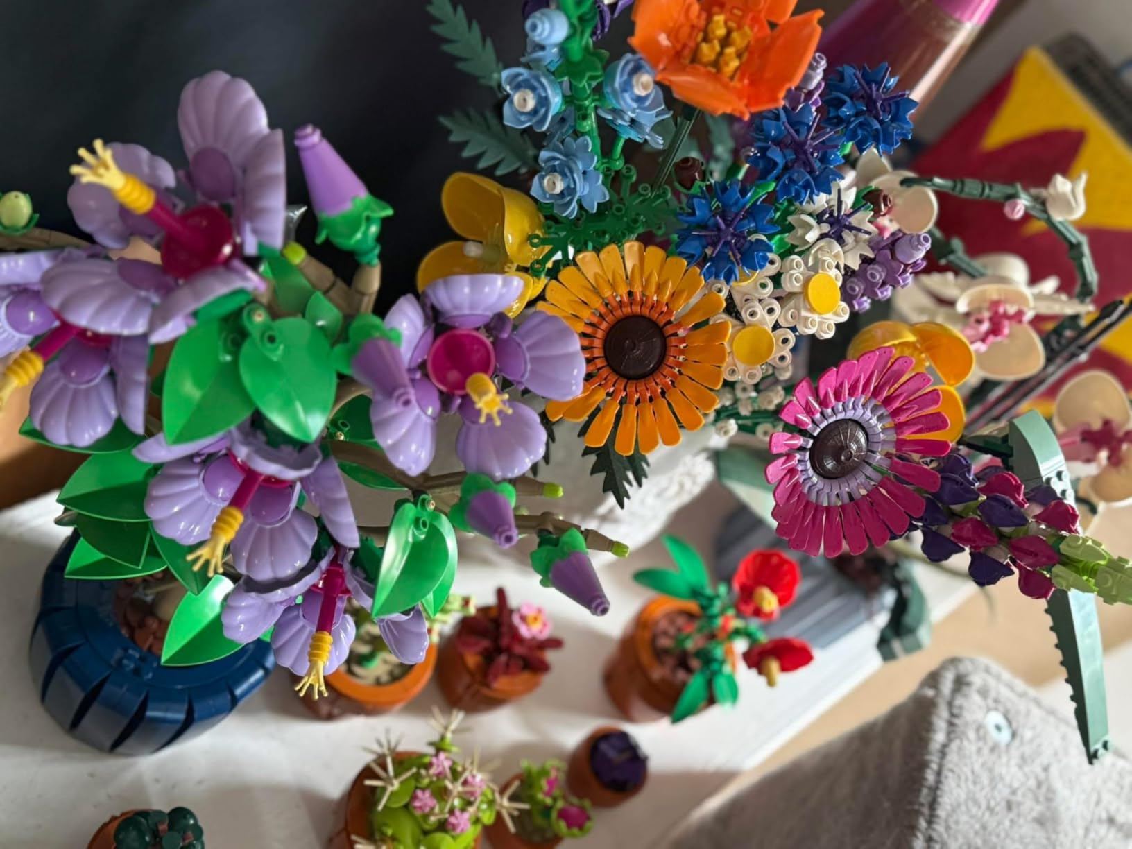 LEGO Botanicals Hibiscus Flower Building Set - Artificial Plant & Flower Building Blocks for Women & Men, Ages 18+ - Home, Office Decor Gift Idea - 10372 customer photo 1