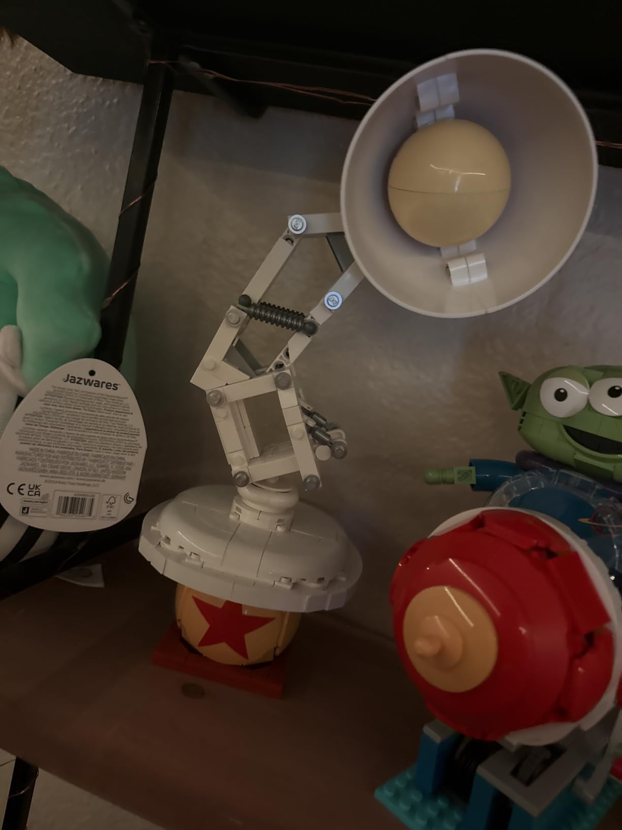 LEGO Ideas Disney Pixar Luxo Jr. - Room Decor and Building Set for Adults - Office and Desk Decor for Women and Men, Ages 18+ - Brick-Built Lamp DIY Kit - Collectible Gift Idea for Movie Fans - 21357 customer photo 1