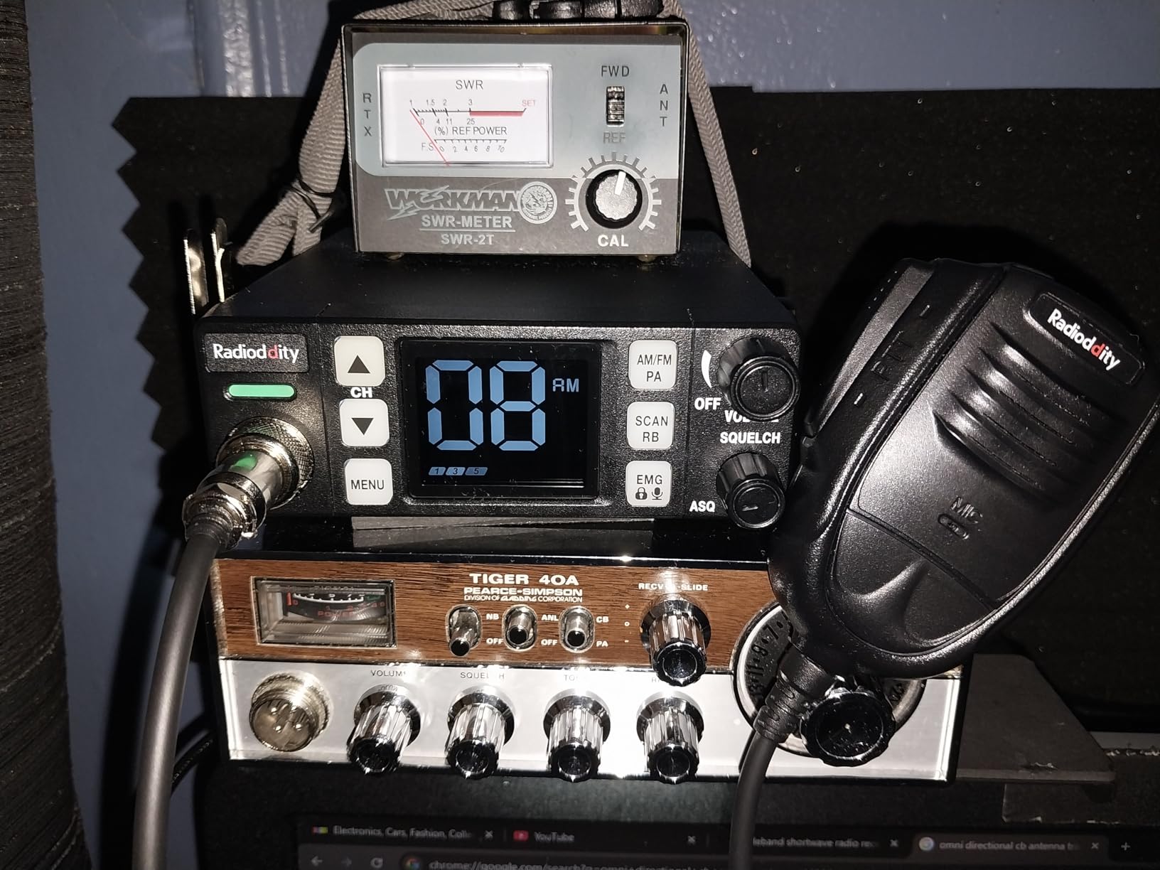 Radioddity CB-606 CB Radio AM/FM/PA, 40 Channels, 4W, 40 Channel, VOX | Compact Mobile Transceiver 2.2