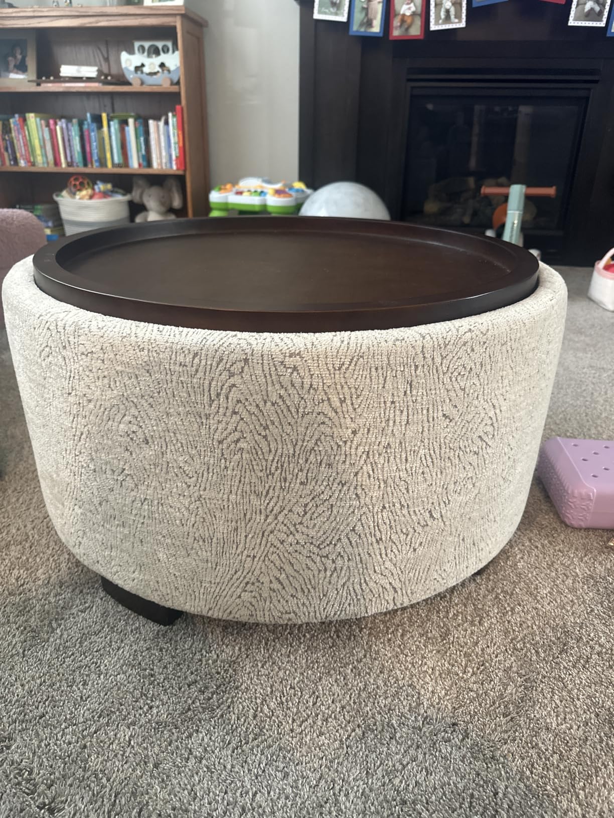 Zihanhome 30 Inch Round Storage Ottoman Coffee Table, Modern Boucle Ottoman with Lift-Off Lid and Solid Wood Legs for Living Room, Bedroom, Corners, Apartments (Beige) customer photo 1