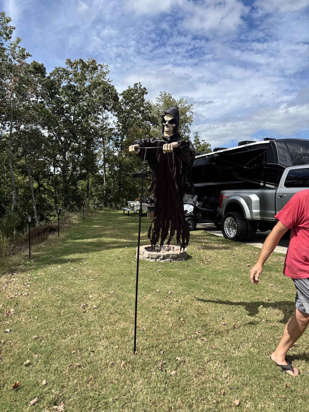 LarpGears Outdoor Halloween Skeleton Decorations, 7.8Ft Flying Rotated Skull Reaper Ghost Scarecrow Decorations for Garden, Porch, Yard customer photo 2