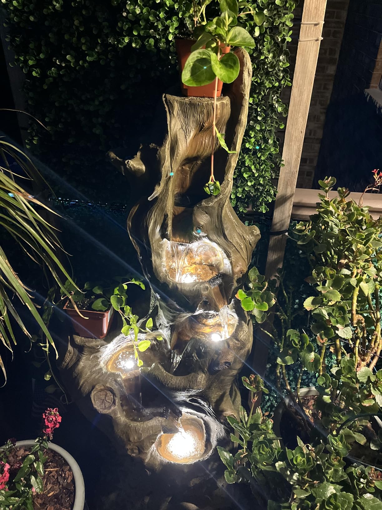 Sunlinua Water Fountain 5-Tiers Realistic Tree Trunk Waterfall customer photo 1