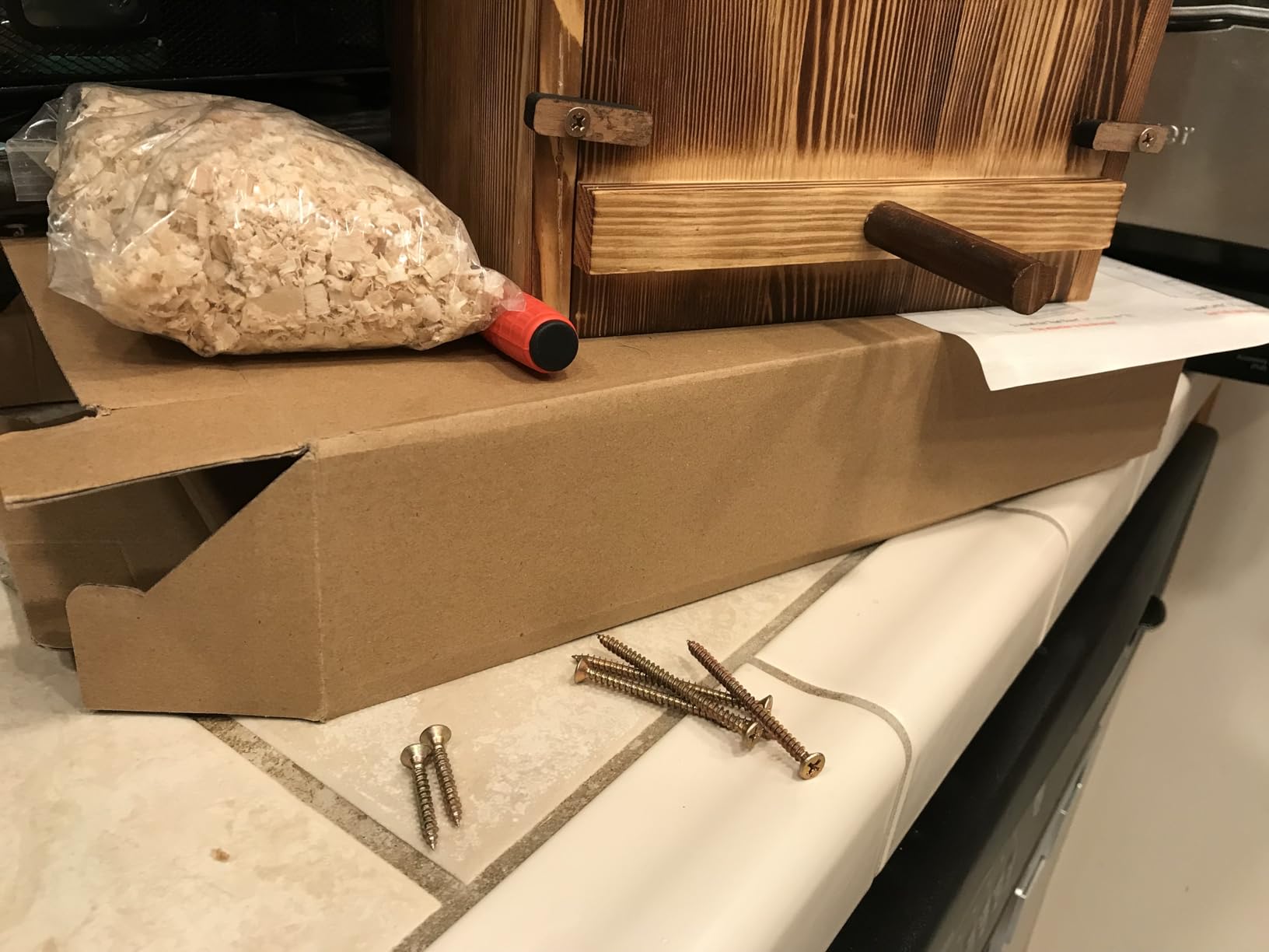 Owl House, Barn Owl Nesting Box with Bird Stand and Wood Shavings, Large Wooden Screech Nesting Box for Outside, Nest Box for Wild Birds, Barn, Screech, Eagle, 1 Set customer photo 1
