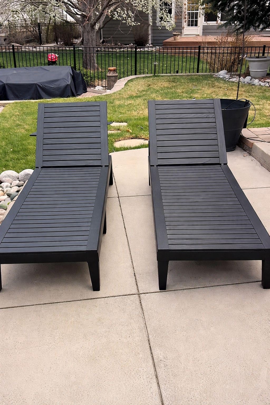 Outdoor Chaise Lounges, Patio Lounge Chair (Striped Black, Set of 2) | Wood-Grain HDPE, 5-Position Recline, Patio Garden, 300 lbs, Indoor/Outdoor, Waterproof, All Weather Resin customer photo 2