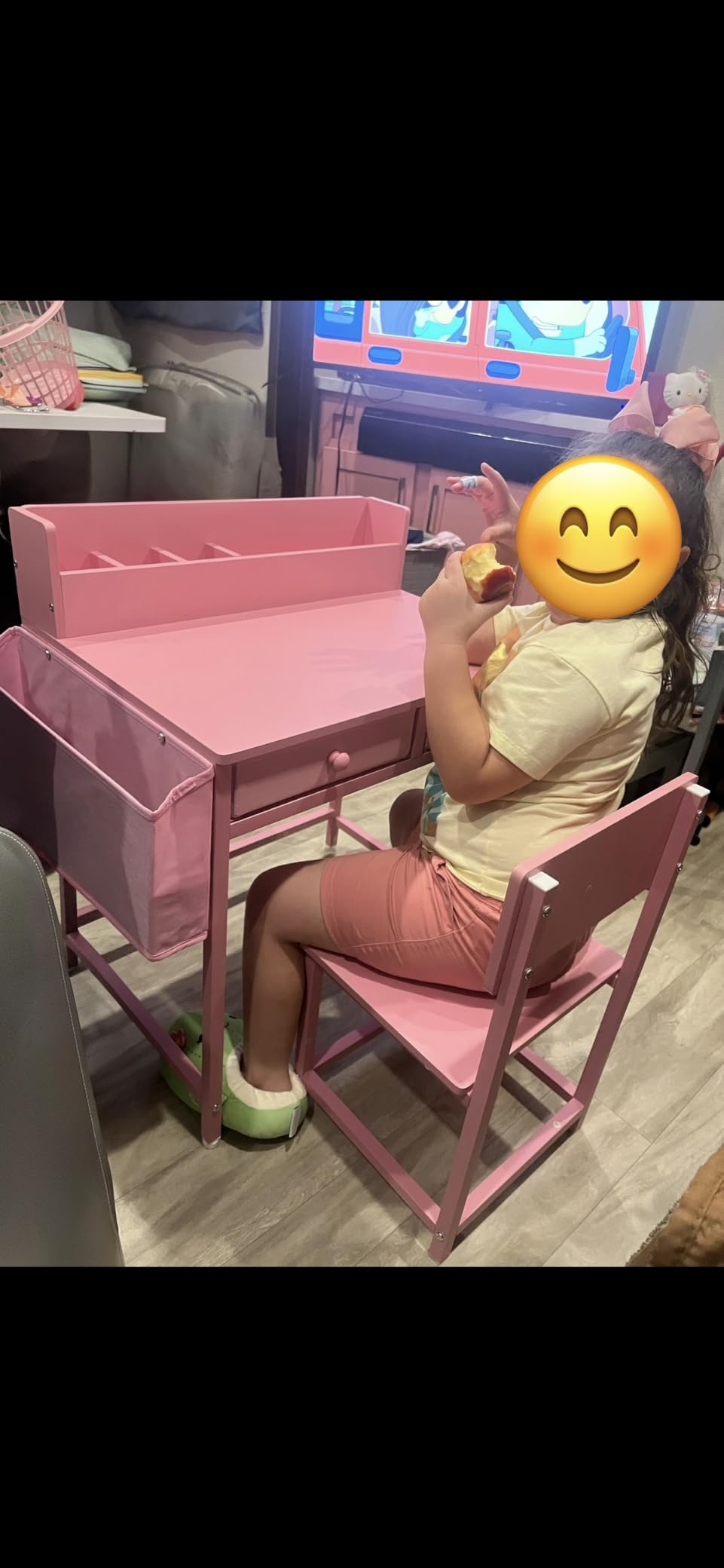 BOLUO Pink Kids Desk and Chair Set for 5-8 Year Old, Small Child Desk with Fabric Drawer, Children Study Table with Storage Toddler Girls Boys customer photo 2