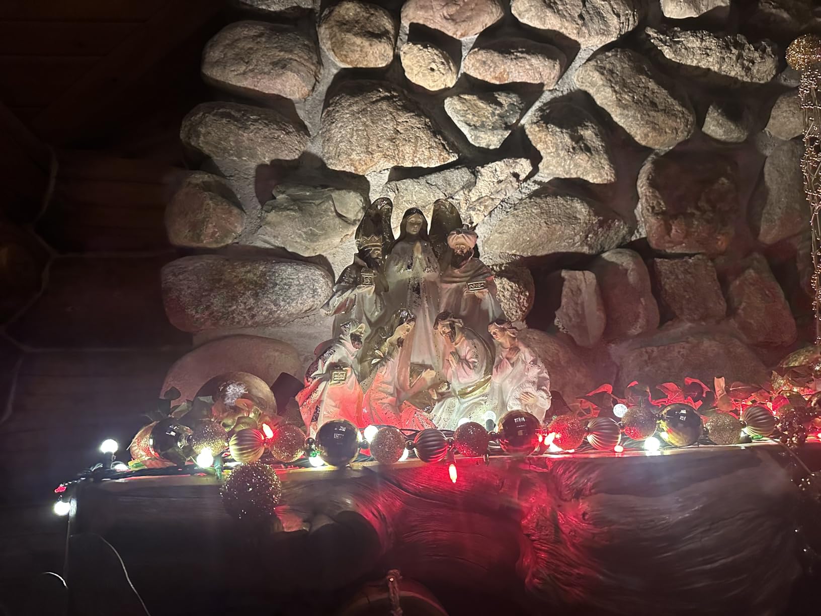 Glitzhome Nativity Figurines Set Indoor Christmas 13