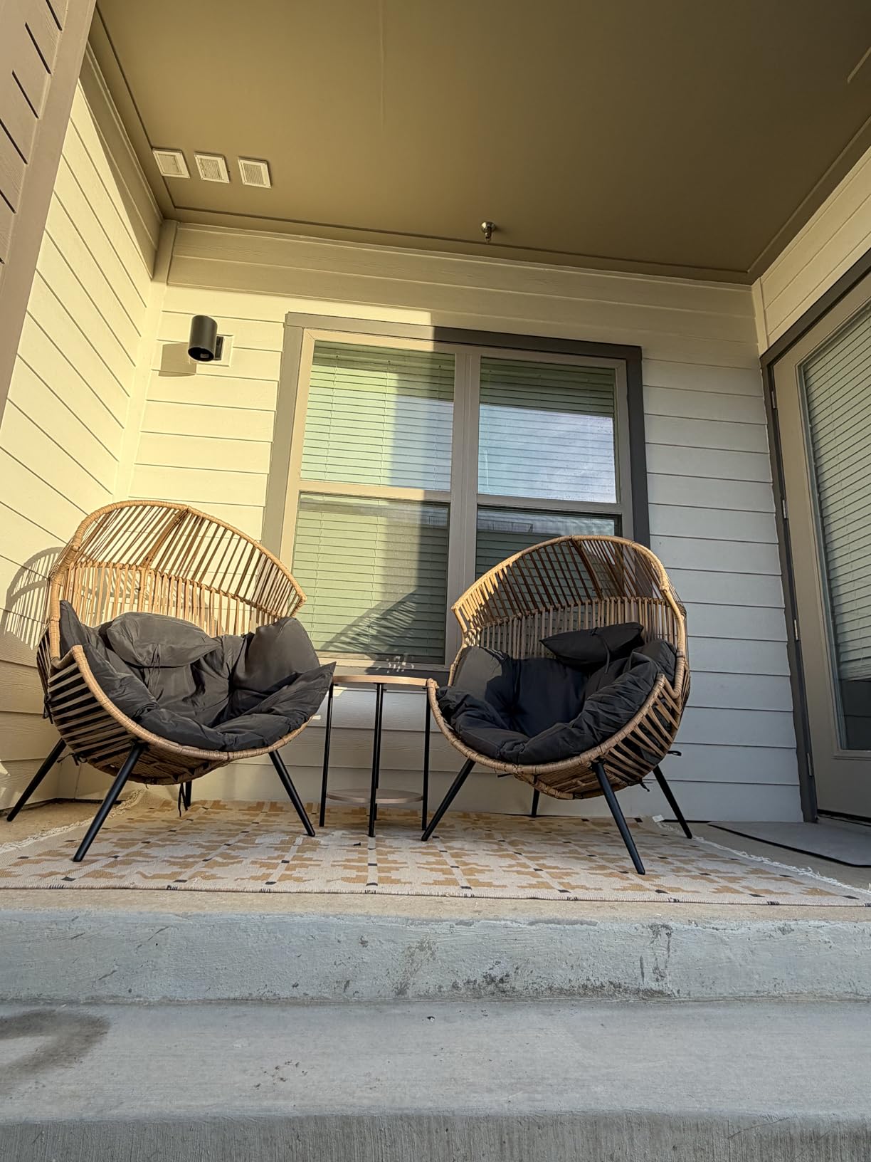 Shintenchi Wicker Egg Chair Rattan Patio Chair with Cushion, Oversized Patio Lounge Chairs Egg Basket Chair, Egg Seat for Indoor Living Room Bedroom Outside, Deep Grey customer photo 2