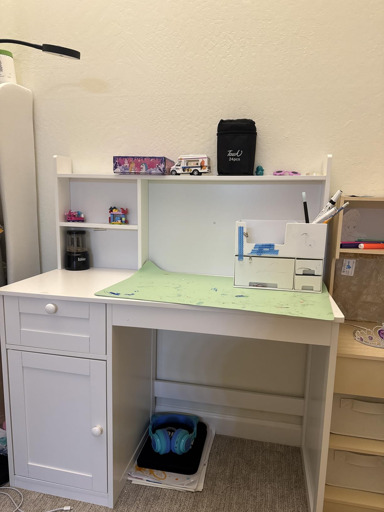 White Kids Study Desk with Chair, Kids Desk Chair Set for 5-12 Years Old | Children Wooden Study Table with Hutch & Storage Cabinet, Student Writing Table Computer Workstation for Girls and Boys customer photo 2