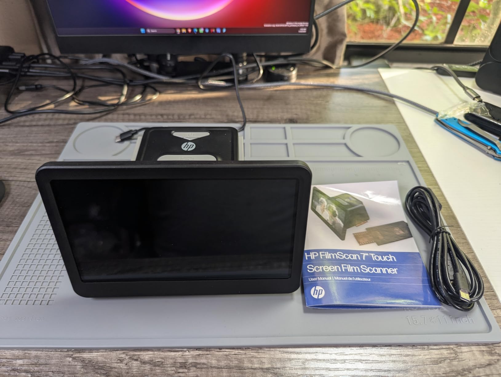HP Touch Screen Film & Slide Scanner - 7 in LCD, 13 MP, USB & HDMI - Touch LCD Preview & Edit - Photo Scanner - 13 MP Clarity - Film to Digital Converter - Quick-Feed & 50mm Adapter - Slide Digitizer customer photo 1